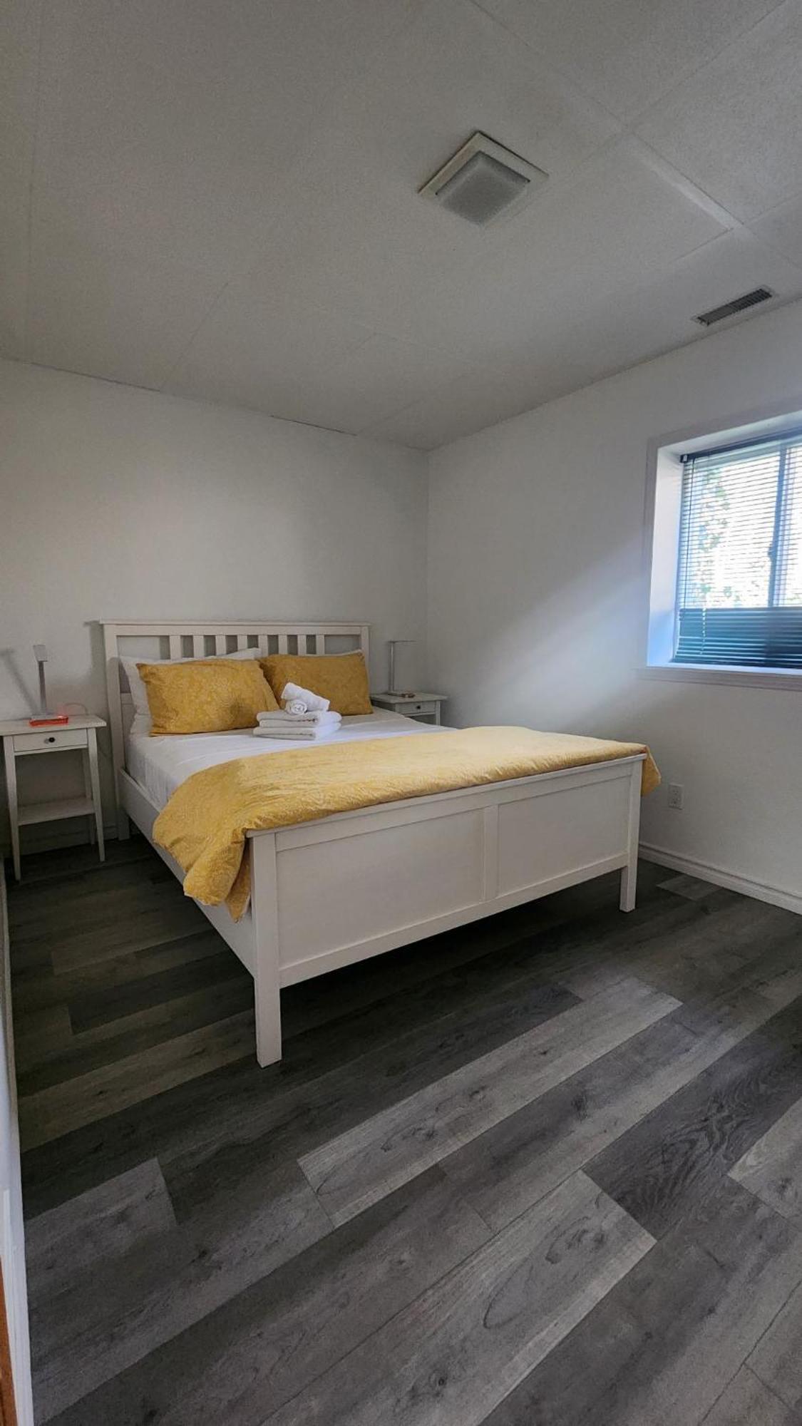 Cozy Cottage Retreat Lambton Shores 外观 照片